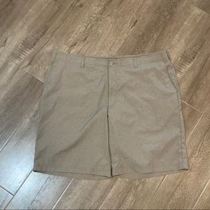 Ben Hogan shorts 42